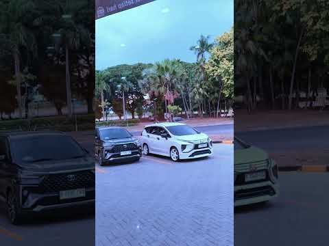 Mana yang lebih tampan dan gahar selihkan di Nilai sesuai selera.. #expander #avanza #berdampingan