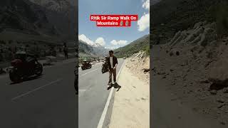 Ritik Sir Ramp Walk On Mountains 🗿🗿#ritiksirpw #physicswallah #shorts