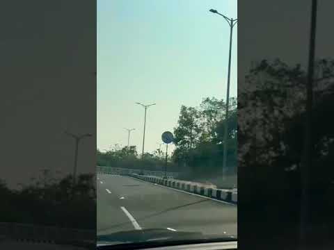 Drive का असली मज़ा तो ऐसे रास्तों पर है। #inspiration #trending #viralshorts #jayshreeram