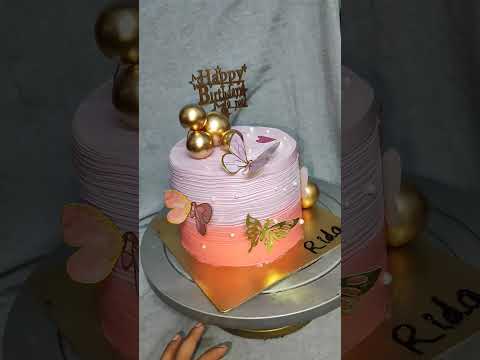 purplecake #chocolatecake #goldenballs #butterfly  #decoratewithme#pinkpurple