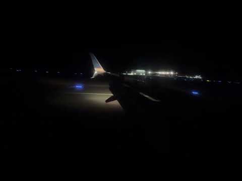 UA1792 late night bumpy landing DEN