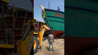 New Fishing Boat Launch into The Sea #shorts #indianoceanfisherman
