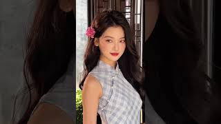 旗袍完美诠释东方浪漫#东方美 #旗袍 #旗袍美人 #优雅气质 #国风 #longlegs #fashion #hanfu #hanfudress #beautiful #dress #ootd