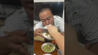 # 上热门 失业并不可怕，怕的是自己失去了自信心和斗志，怕的是家人的不理解与责备，倒一碗苦瓜给老公，让他找回自信，让他“吃得苦中苦，方为人上人”自己的老公自己疼，相信他日后必有所成就，相信明天会更好！
