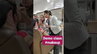 Demo Makeup class #youtubechannel #makeup #youtubeshorts #trendingshorts #democlass #makeupartist