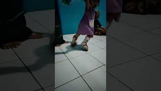 Belajar jalan dengan sepatu afo...#sepatuafo#youtubeshorts #ctev #reels