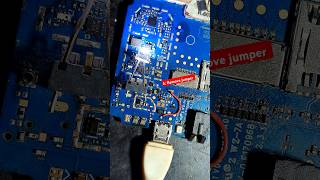 jio f320b charging ic bypass jumper #shorts #technology #trending #viralvideo #electrical