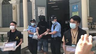 本地漢疑離婚後心懷恨意 錘擊前妻遭5警合力制服