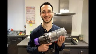 Dyson V11 review (vs Dyson V10) - Is this the best cordless vacuum cleaner? - By TotallydubbedHD