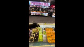 夜市摆摊卖提拉米苏，小姐姐最爱！快来尝！#提拉米苏#摆摊创业 #同城美食 #甜品治愈一切 #dou上热门