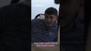 Danny Aarons sleeps in Tennessee's bed?! #shortsfeed #footasylum #lockedin