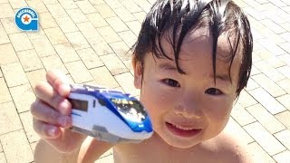 プラレール水あそびっこのスカイライナー【がっちゃん4歳】
