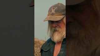 Tony Beets Finds A Mammoth Tusk! 🦣 #shorts #goldrush