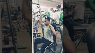 Fitness lover [Ep.90] Shoulder press with machine #shortsvideo #azeemsaififitness