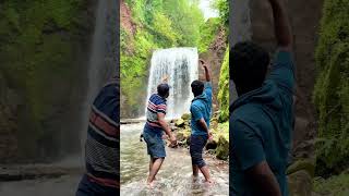 कुठून येत असल पाणी 😳 #rahuldada #rahuldadacomedy #sunitachavan #rahul__p10 #suni #marathicomedy