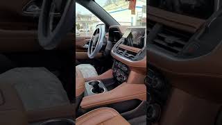 2022 Chevrolet Suburban High Country interior