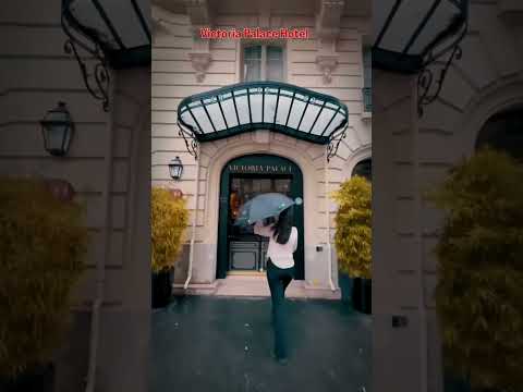 Top 3 Most Romantic Places to Stay in Paris