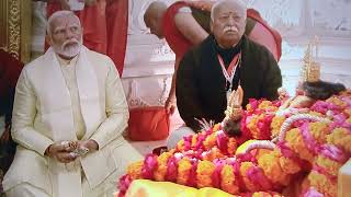 shri Narendra Modi doing pran pratishta of shree raam