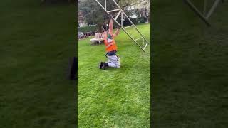 Crazy scaffolder lifting 6 meter Beam 2022