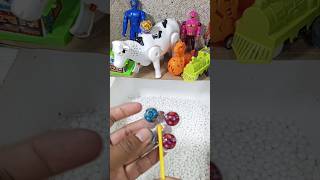 Hunting Lollipops candy chupachups ⚽🍓in Styrofoam Granules#shots #chocolate#lollipop#asmr#capuchino