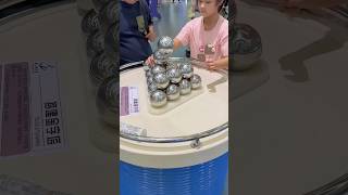 Dad is amazed at how quickly his daughter finishes the puzzle