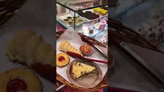 Glenary's Restaurant & Bar Darjeeling -#video #darjeeling #glenarys #india