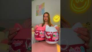 [ASMR] UNBOXING GIANT MYSTERY *VALENTINES* SQUISHMALLOWS!!😍🌹✨💓 (RARE CUPCAKE HUNT!!🫢🤞🏻) #Shorts