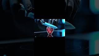 Cutting a Glass Strawberry – Real Fruit Inside! 🍓  #satisfying #glassfruit #3dcutting #asmr #shorts