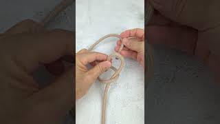 Learn this method tying bowline knot