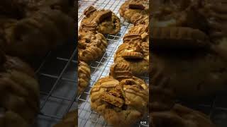 Looking for Christmas gift ideas? We got u #chunkycookies #cookies #foodie #cookielove #cooky #food