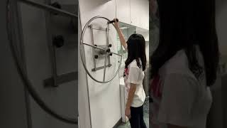 肩輪運動治療｜五十肩復健【祥明診所】