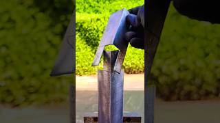 The smart thinking of a professional welder connecting strong thin angle rods #welding #tricks #art