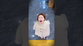 Rabbit police officers have been crushed into human clay figurines#Short #Officer Rabbit #angel