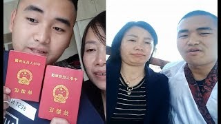 24小伙爱上了48岁离婚大妈，已扯证