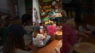 Storytime at the #naturecenter  2023 📕🐢 #fayettevillega #storytime #kidfun #toddlerfun