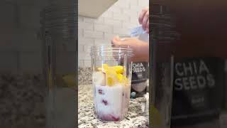 Strawberry Peach Smoothie | #smoothierecipe #strawberry #peach #coconut