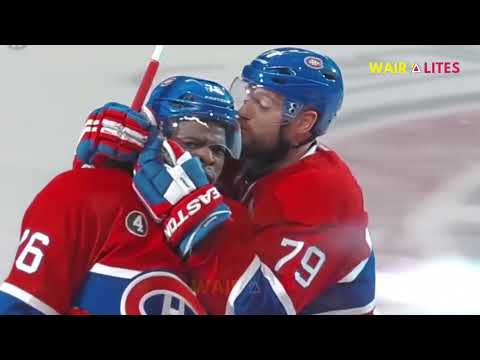KISS MOMENT BETWEEN SPORTS PLAYERS
