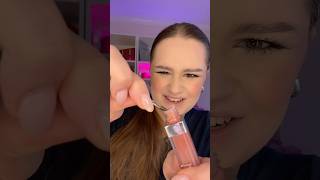 GETTING THE LAST DROP OF MY $40 LIP GLOSS