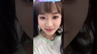 翟一瑩 2025年08月03日 19時27分 直播 拍戲空檔 feat. 王譯磊(男主角)