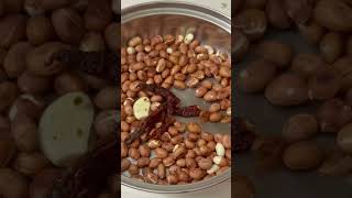 Peanuts chutney for idli and dosa #shorts #shortsfeed #youtubeshorts #cooking #chutney #idlichutney