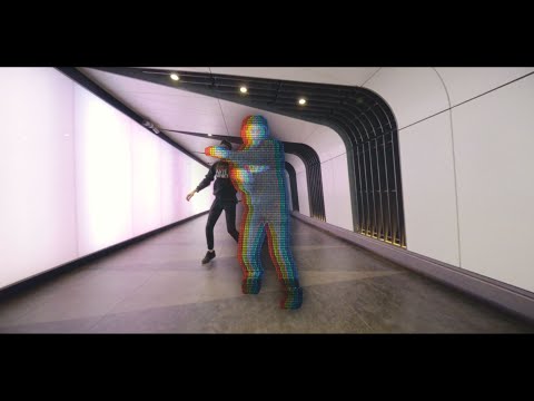 Freeze Frame Clone Trails in Tunnel