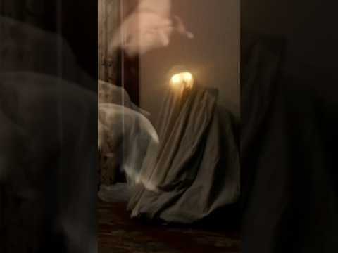 DONT LEAVE YOUR DOOR UNLOCKED. SPOOKY SZN IS HERE👻AND SO IS THE GHOSTMAN.