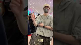Chenzheyuan arrives at Schenzhen #เฉินเจ๋อหย่วน #chenzheyuan #陈哲远