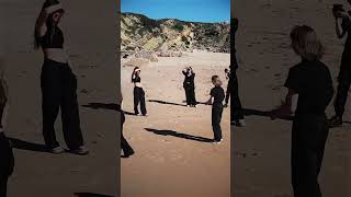 An illustration of Travel Style video-3D