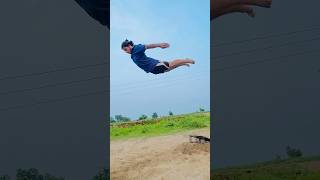 how to do cool flips on the ground#ChecK 🤯💪#viralvideo #amazing #level #flips #acrobatics #fyp