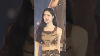 DubuTV: Dahyun is in "Paradise" with ONCE at TWICE's new world tour! #kpop #다현 #트와이스 #shorts