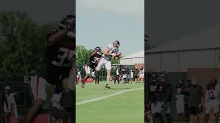 Drake London catches the deep ball from Michael Penix Jr. 🏈 #nfl #falcons