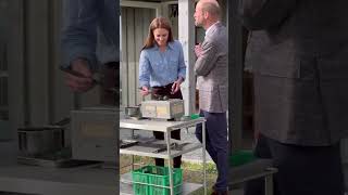 Catherine and William cooking the barbecue #royallife #royalfamily # cooking #monarchy