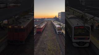 小湊鐵道キハ40とJR内房線209系 五井駅