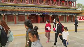 北京中南海的新华门，中央警卫团持枪24小时守护，神圣不可侵犯！
